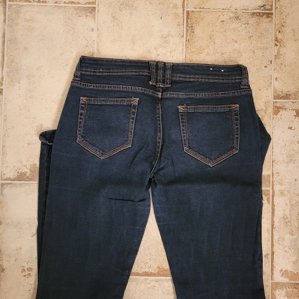 Jeans - Picture 3 of 4